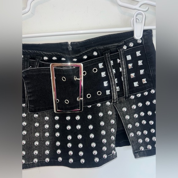 Current Mood Dream Closet Studded Denim Skort Black small - Picture 3 of 11